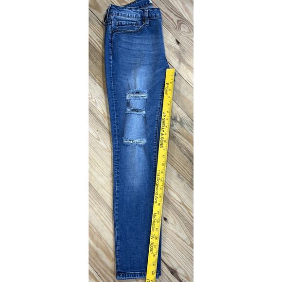 Denim Blvd Jeans 7 Womens Juniors Size Blue Denim Distressed Skinny Stretch Logo - Picture 6 of 6